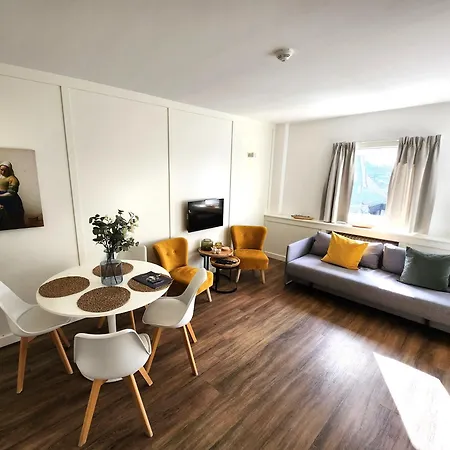 Zwei Loewen * Winterberg