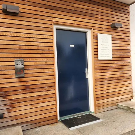 Zwei Loewen Apartamento