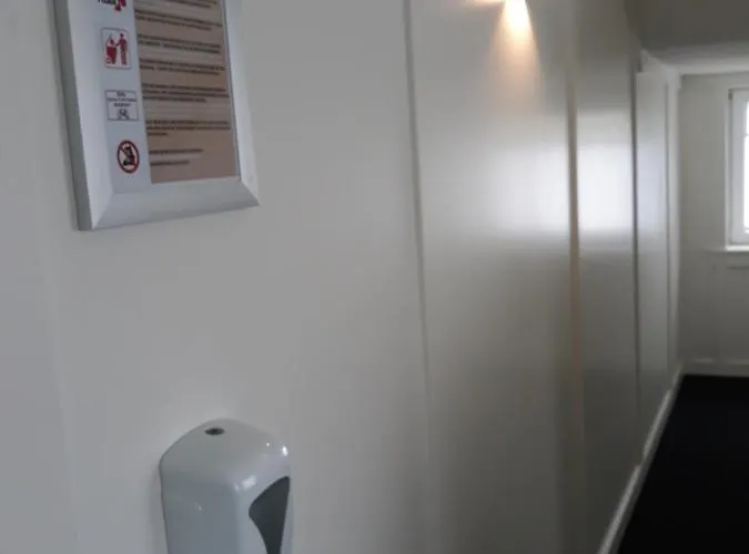 Zwei Loewen Apartament *